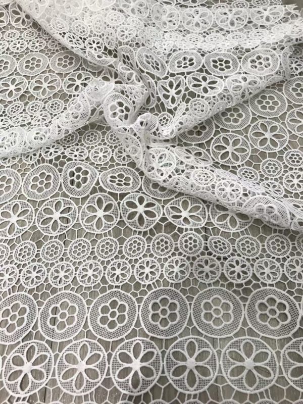 White Guipure Dress Fabric Embroidered Chemical lace Fabric